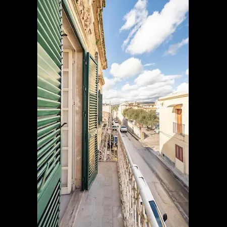 Terrazza Casa Leo Appartement *